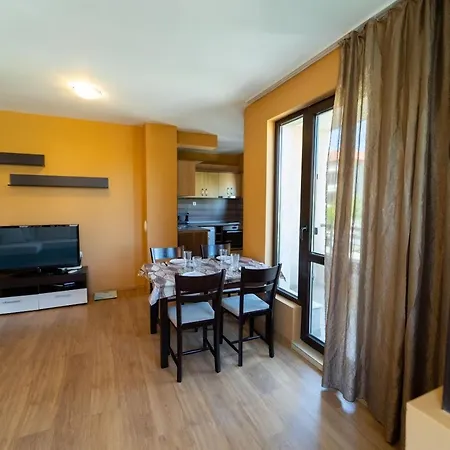 Ggeorgi Sarafovo Apartmán *